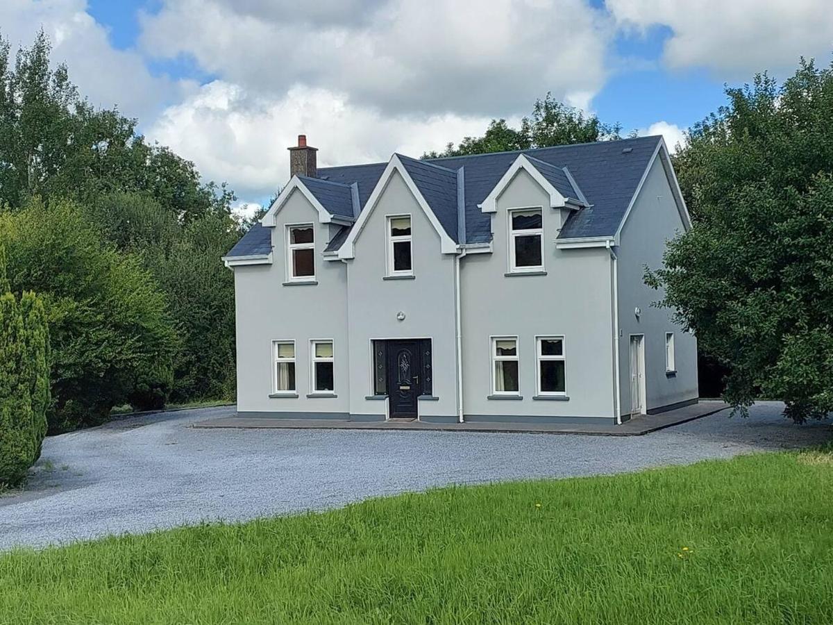 Home In Ennis Exteriér fotografie